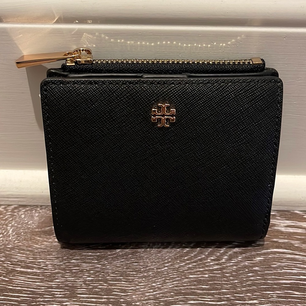 Tory Burch Mini Wallet